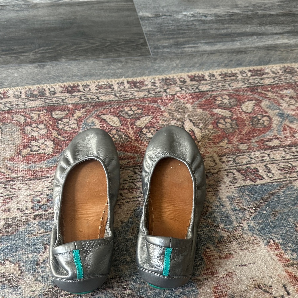 Tieks Metallic Gray Ballet Flats 8